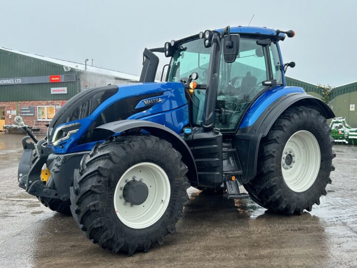 2024 VALTRA T175 ACTIVE (HOURS 663)