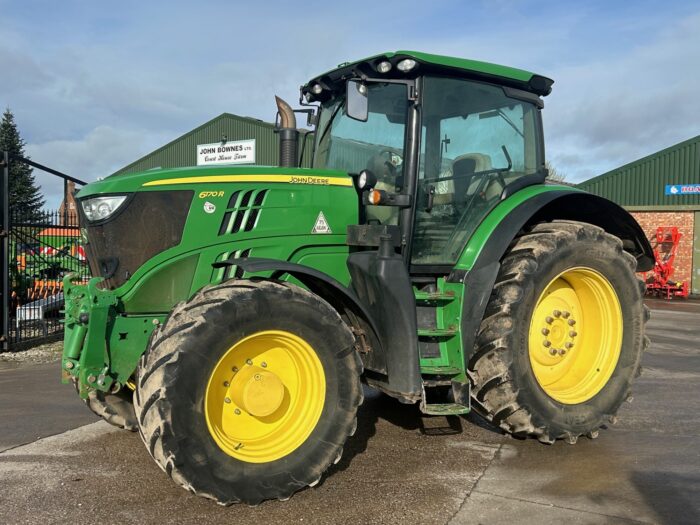 2013 JOHN DEERE 6170 R (HOURS: 6329)