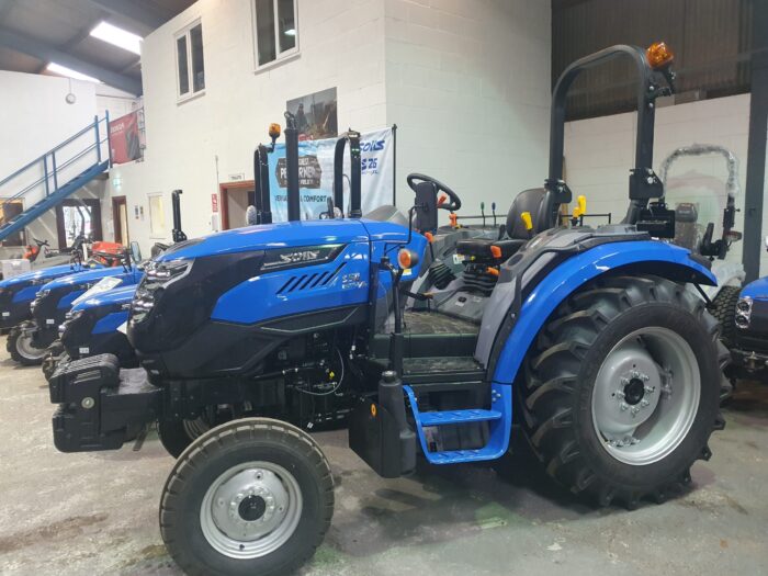 NEW SOLIS 50XL 2WD ROPS - Image 8