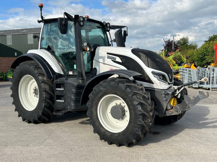 2023 VALTRA T175 DIRECT (HOURS: 2279) - Image 2