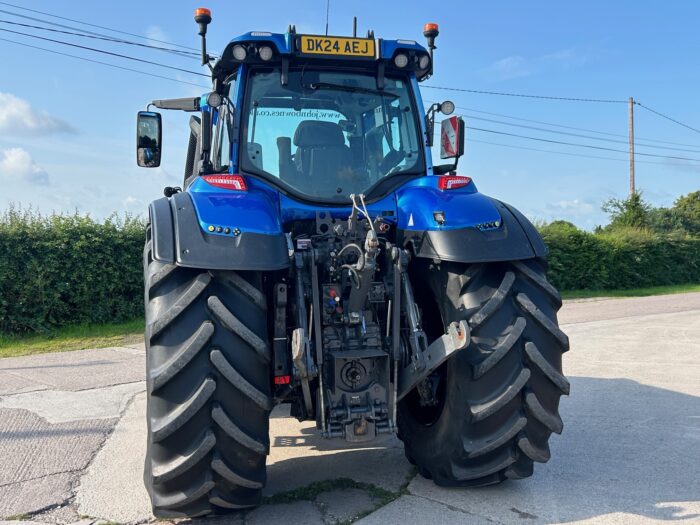 2024 VALTRA Q305 (HOURS: 707) - Image 3