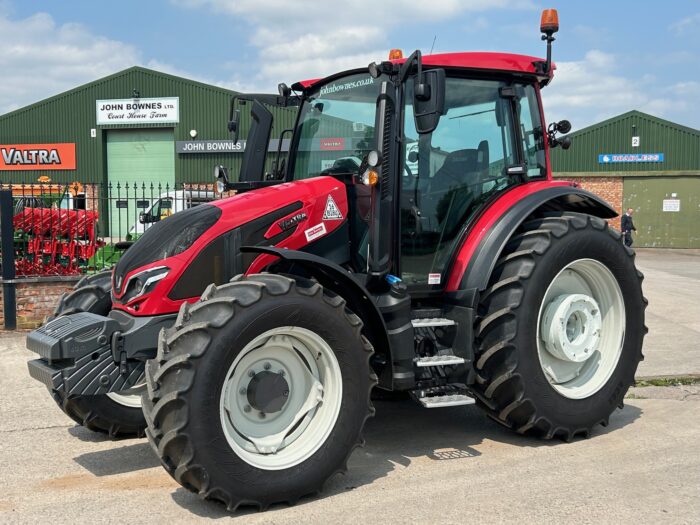 2024 VALTRA G135 ACTIVE (HOURS: 183)
