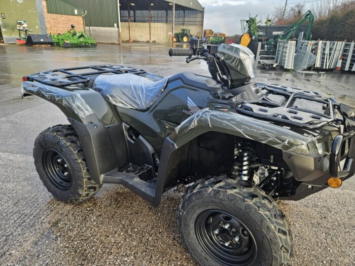 NEW HONDA TRX520FM6 ATV GREEN