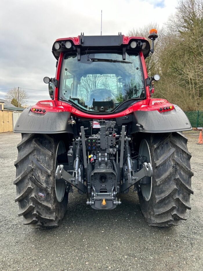 NEW VALTRA N135A WITH LOADER - Image 4