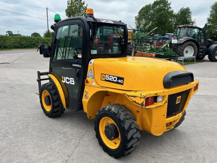 2019 JCB 520-40 LOADALL - Image 4