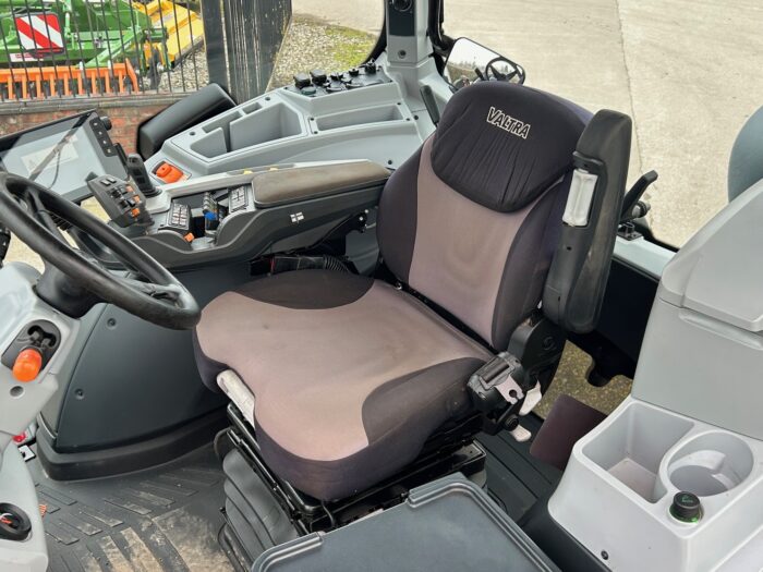 2020 VALTRA T214 DIRECT (HOURS: 3151) - Image 8