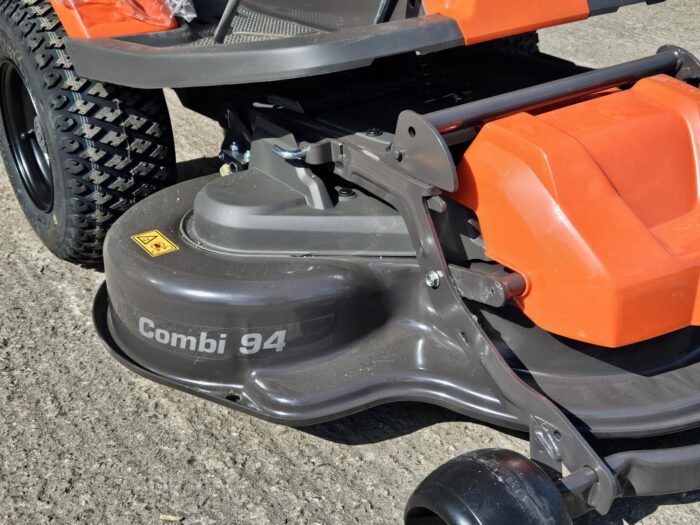 HUSQVARNA R214TC RIDER - Image 6