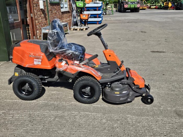 HUSQVARNA R214TC RIDER - Image 5