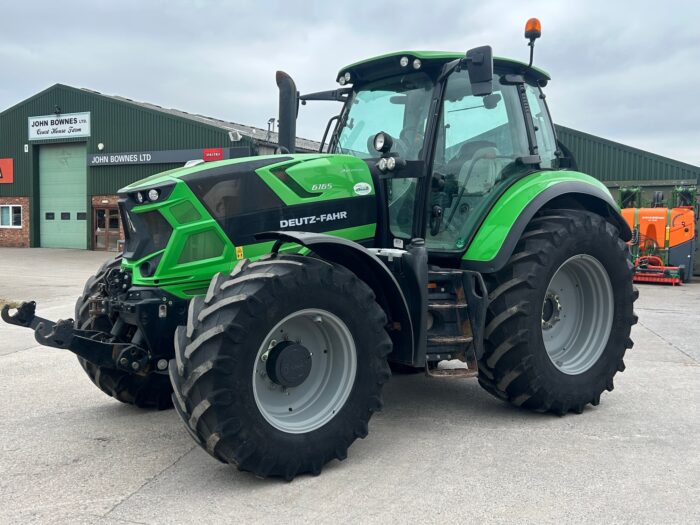 2021 DEUTZ 6165 AGROTRON (HOURS: 4572)