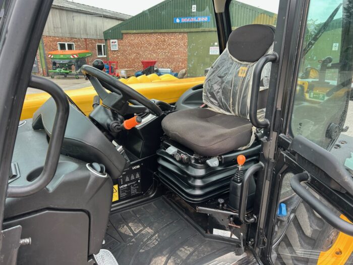 2019 JCB 536-60 AGRI PLUS (HOURS: 5463) - Image 6