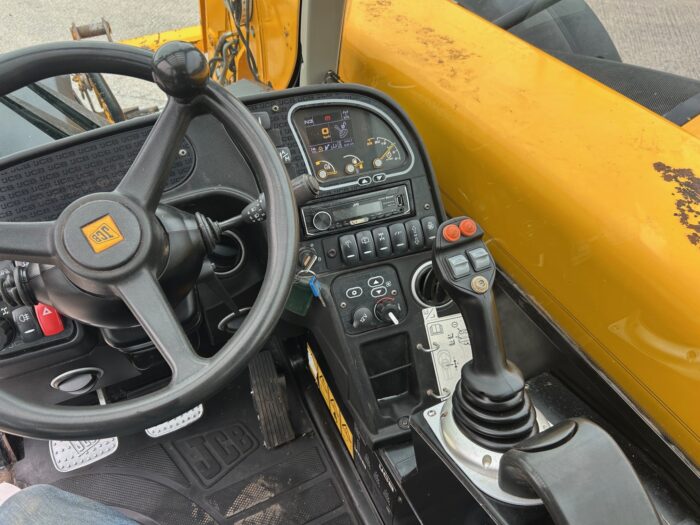 2019 JCB 536-60 AGRI PLUS (HOURS: 5463) - Image 7