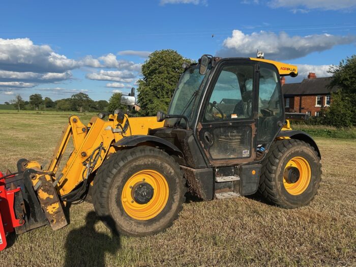 2019 JCB 536-60 AGRI PLUS (HOURS: 5457) - Image 3
