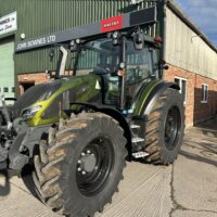 NEW VALTRA G135A