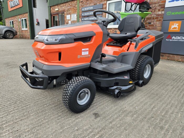 HUSQVARNA TC220T MOWER - Image 2