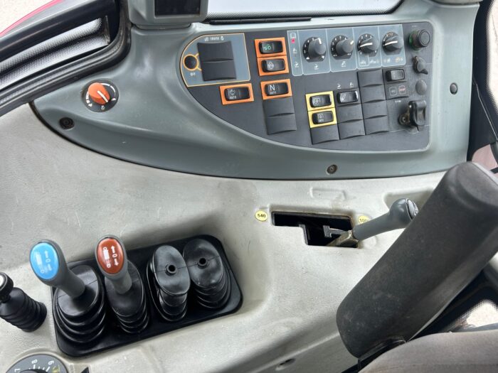 2013 VALTRA N103 HITECH 3 (HOURS: 5483) - Image 8