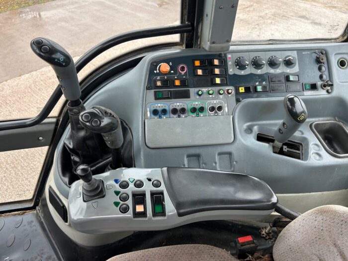 2006 VALTRA T140 (11010334) - Image 7
