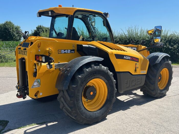 2021 JCB 542-70 AGRI XTRA (HOURS: 2768) - Image 3