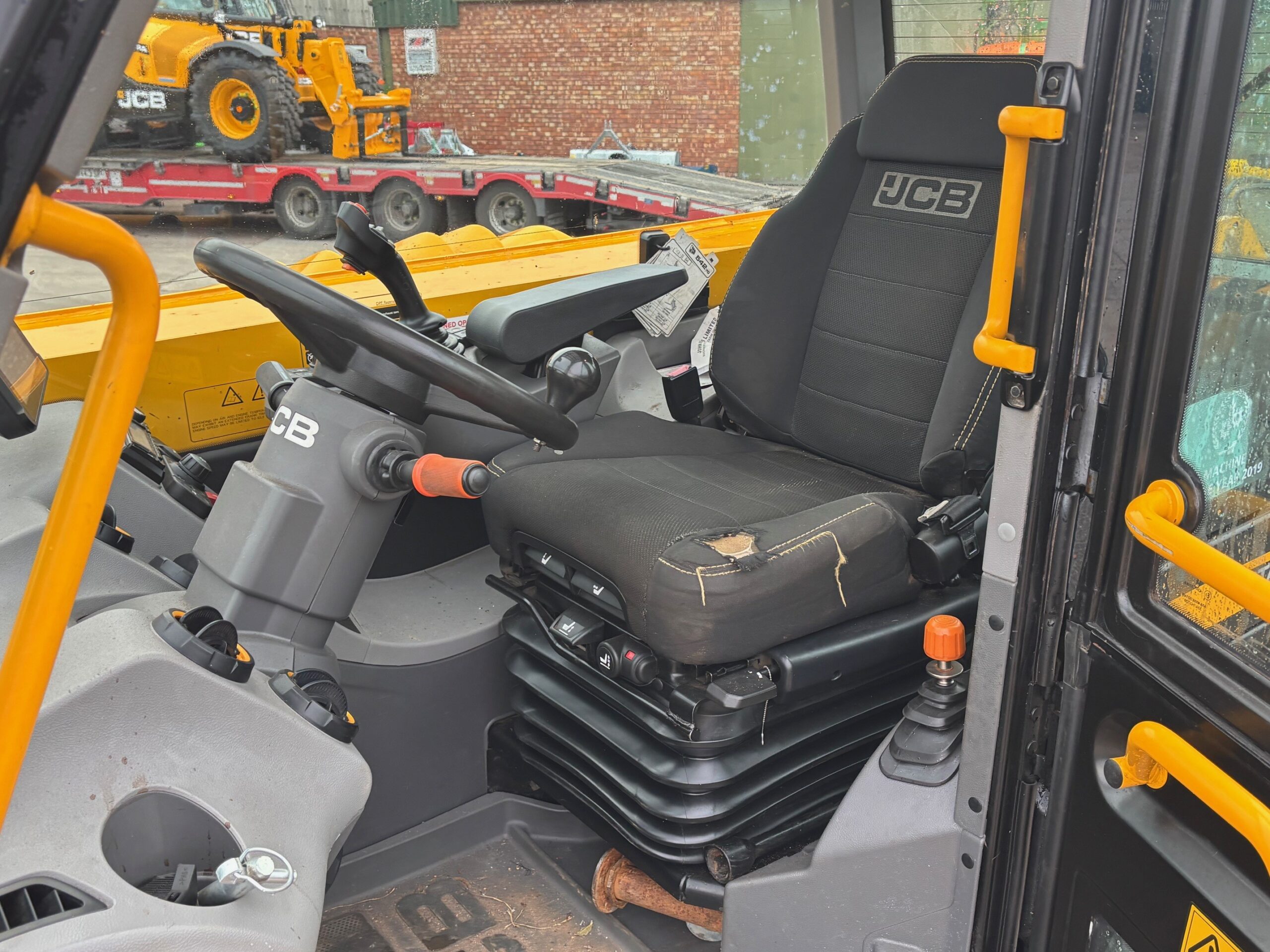 2021 JCB 542-70 AGRI XTRA (HOURS: 2799) - Image 5