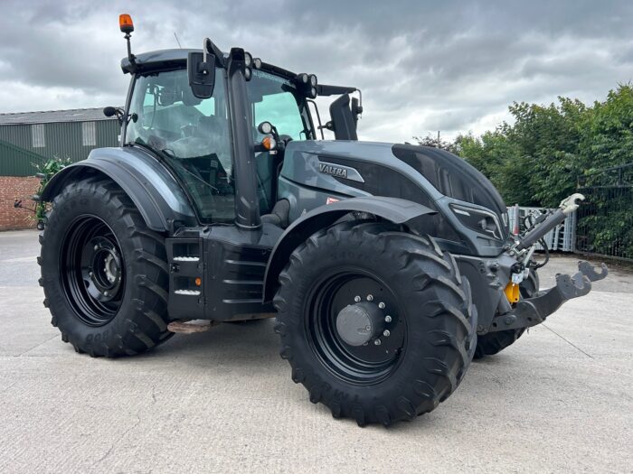 2020 VALTRA T214 DIRECT (HOURS: 5340) - Image 2