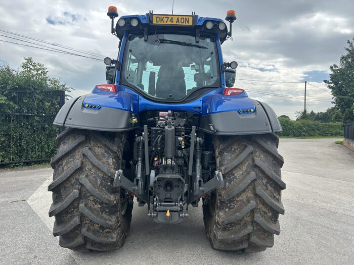 2025 VALTRA T195 DIRECT (HOURS: 49) - Image 7