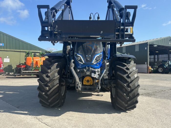 NEW VALTRA T175A - Image 2