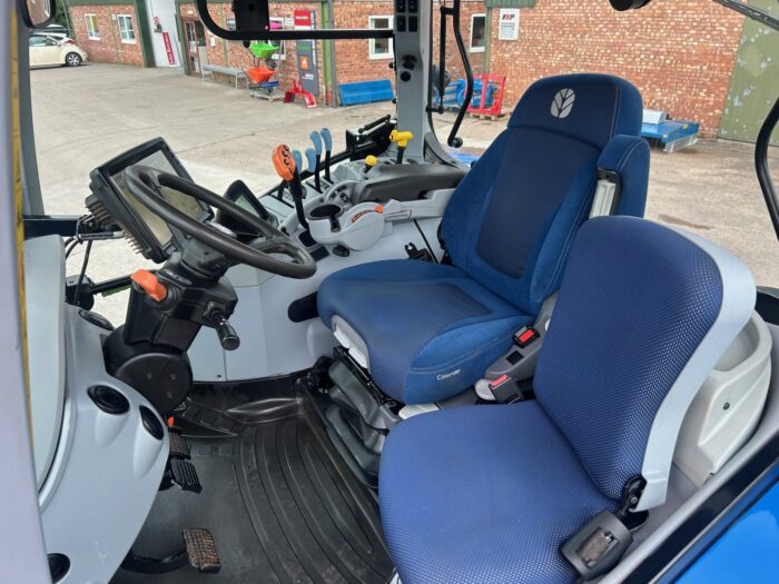 2019 NEW HOLLAND T7.230 (HOURS: 2865) - Image 5