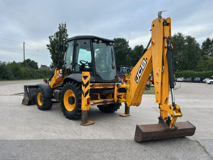 2010 JCB 3CX (11010410) - Image 4