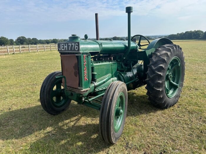 1944 FORDSON N (11010400)