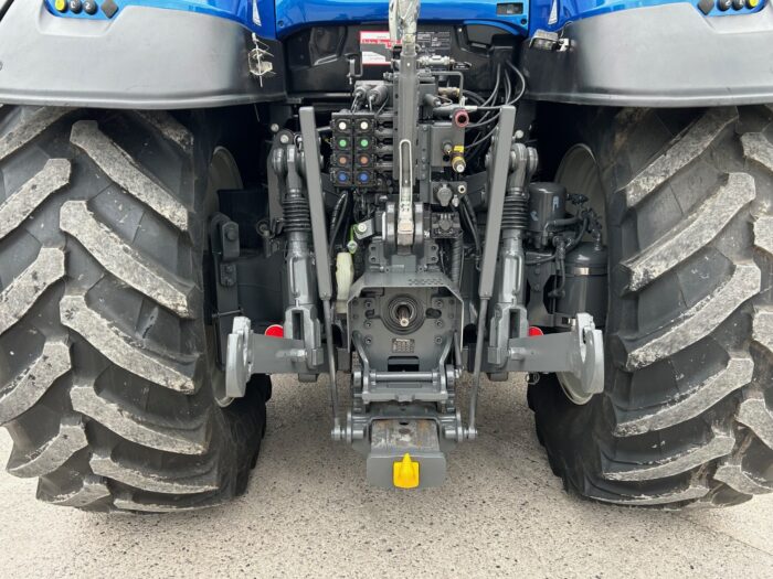 2023 VALTRA T175 ACTIVE (HOURS: 2791) - Image 4