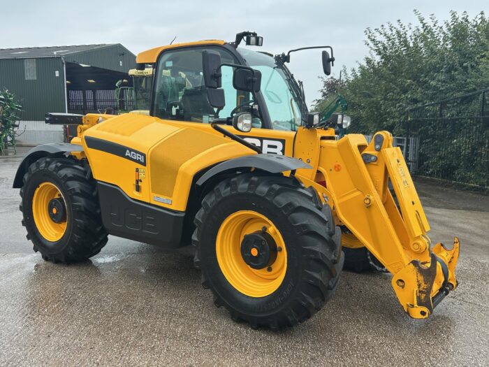 2022 JCB 532-60 AGRI (HOURS: 2857) - Image 2