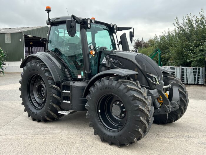 2024 VALTRA N175 DIRECT (HOURS: 338) - Image 2