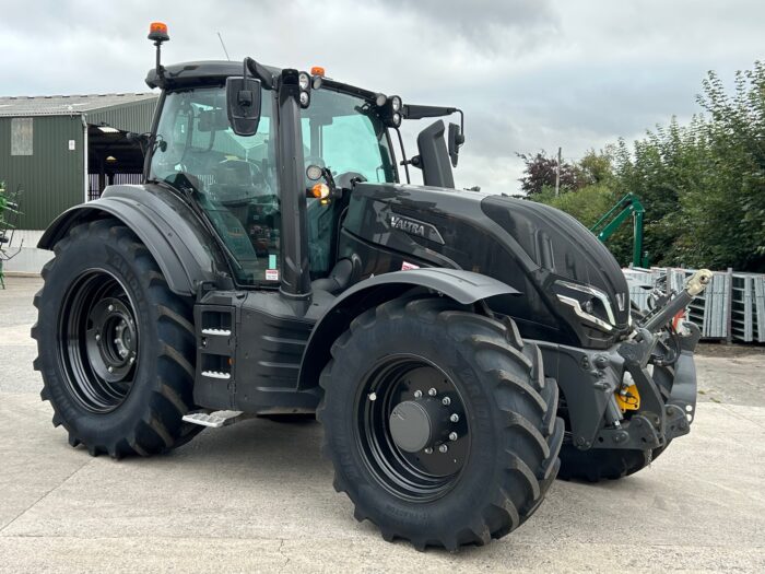 2024 VALTRA T195 DIRECT (HOURS: 115) - Image 2