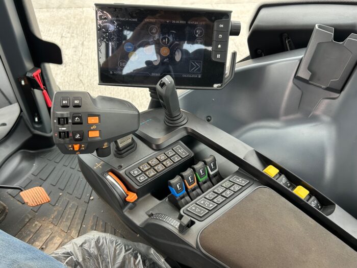 2024 VALTRA T195 DIRECT (HOURS: 115) - Image 9