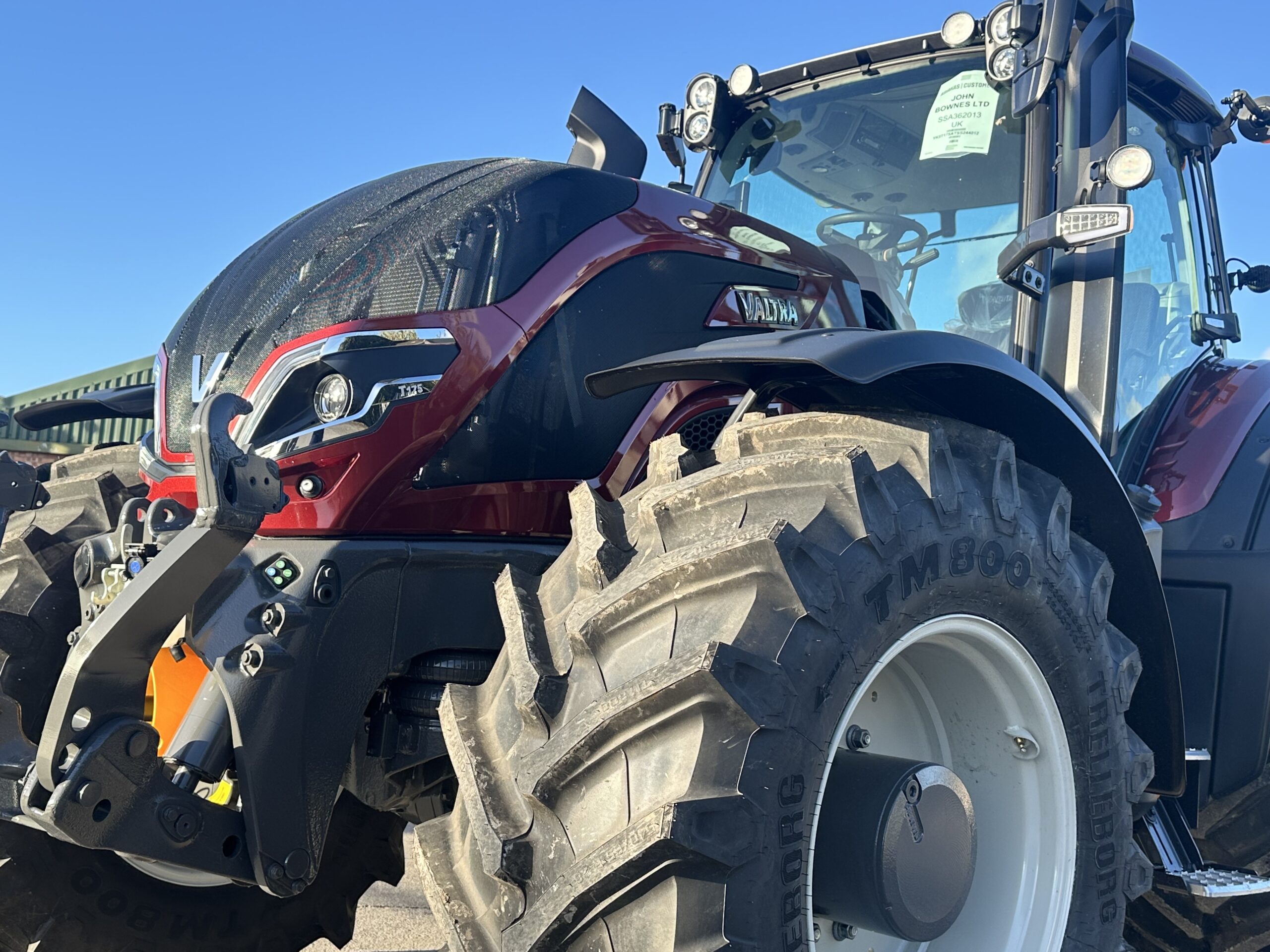 NEW VALTRA T175 ACTIVE METALLIC RED - Image 8