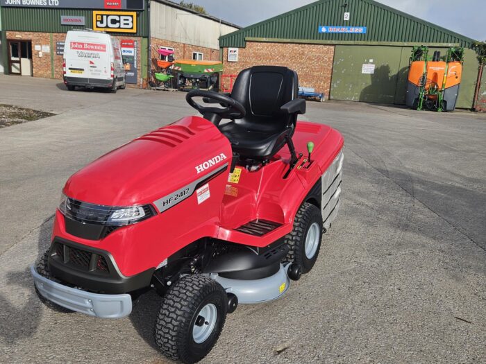 HONDA HF2417HME RIDEON MOWER - Image 9