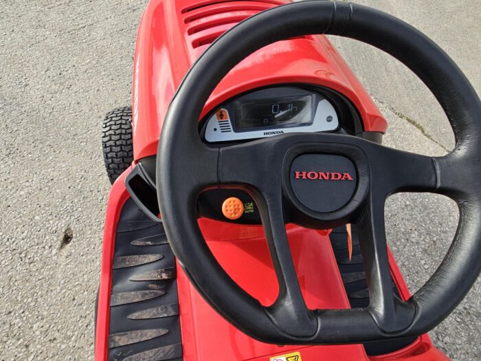 HONDA HF2417HME RIDEON MOWER - Image 3